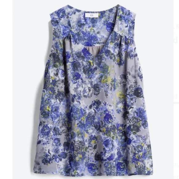 NSR Ridgefield V-Neck Blouse - Picture 2 of 2